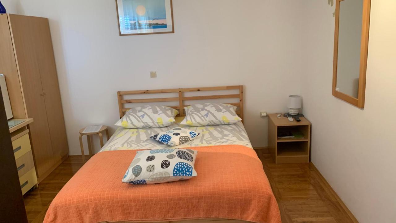Studio Apartment And Rooms Adria Vodice Eksteriør billede
