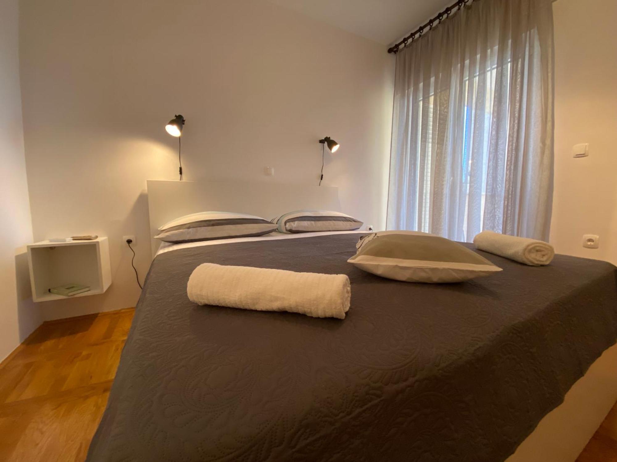 Studio Apartment And Rooms Adria Vodice Eksteriør billede