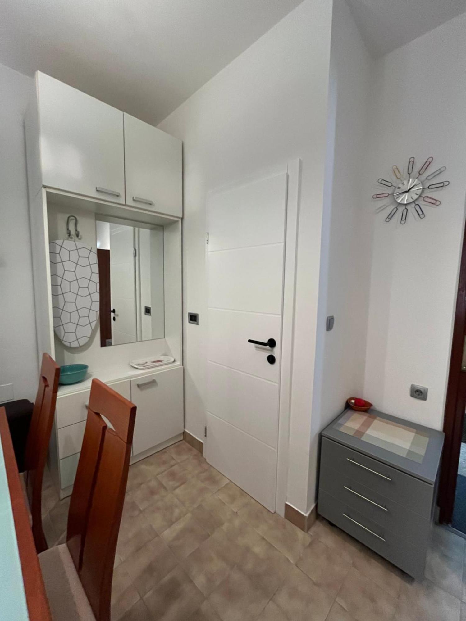 Studio Apartment And Rooms Adria Vodice Eksteriør billede