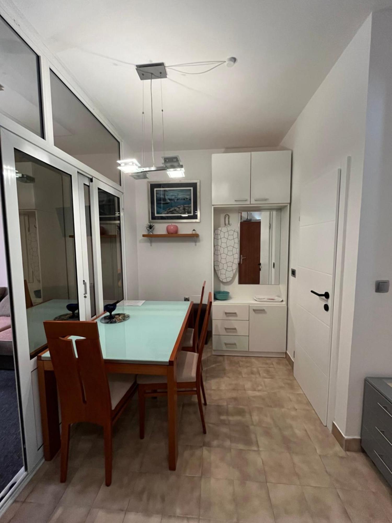Studio Apartment And Rooms Adria Vodice Eksteriør billede
