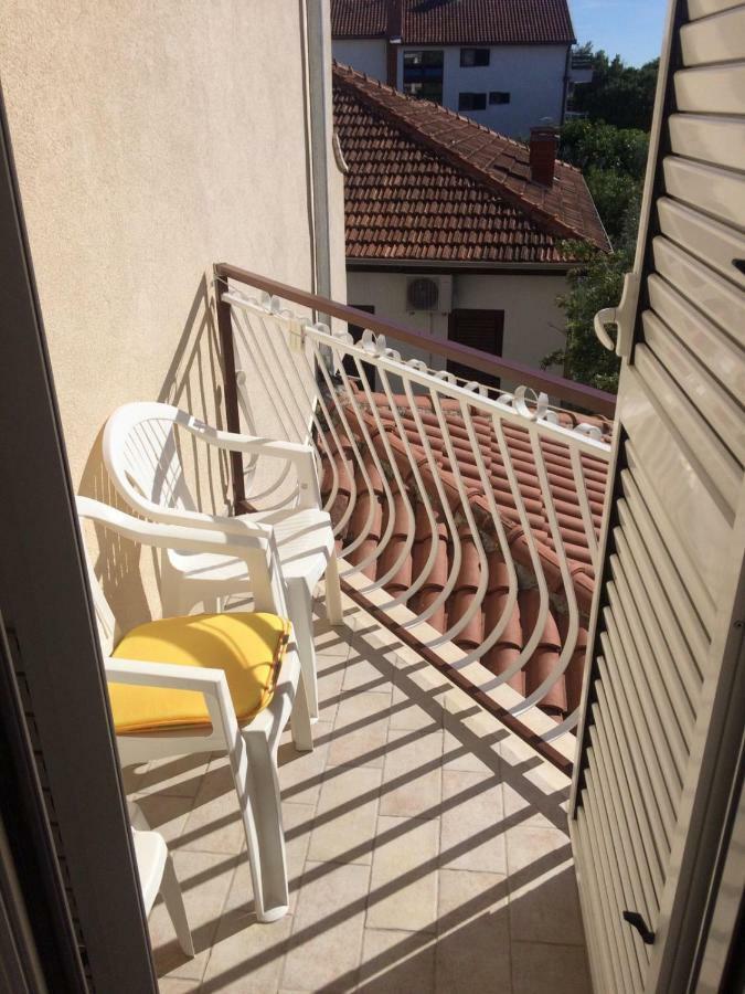 Studio Apartment And Rooms Adria Vodice Eksteriør billede