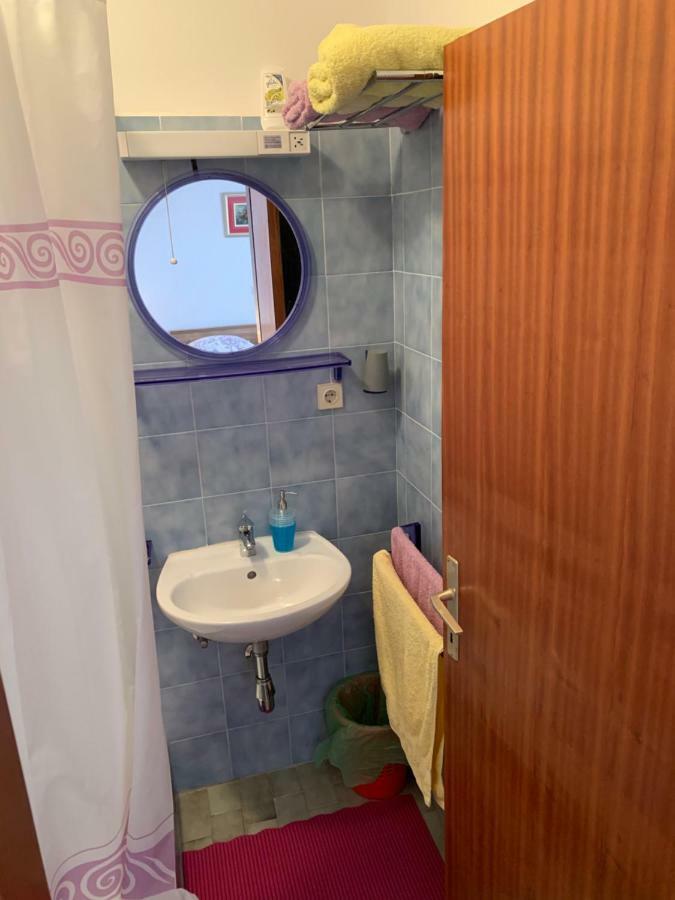Studio Apartment And Rooms Adria Vodice Eksteriør billede